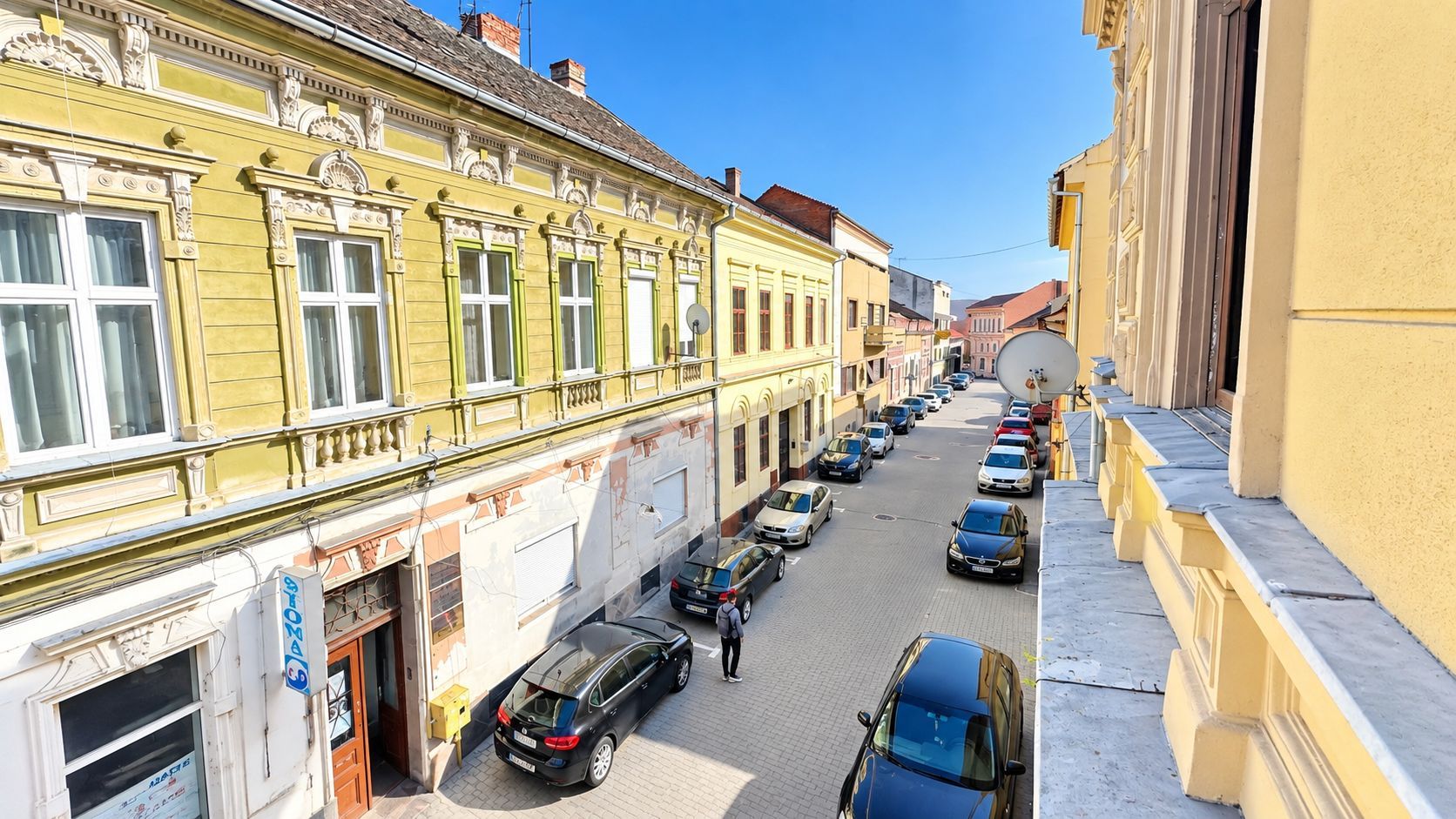 De vanzare/ Închiriat apartament istoric confort lux ultracentral Arad - Poză 8
