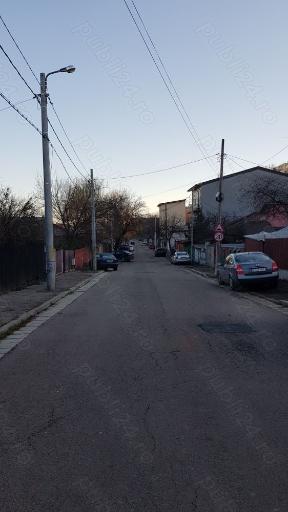 Casă Demolabila-Teren de vanzare - Poză 7