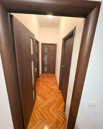 Ap 3 camere cu boxa, loc parcare pe sos. Chitilei/ scoala Costeasca - Poză 5