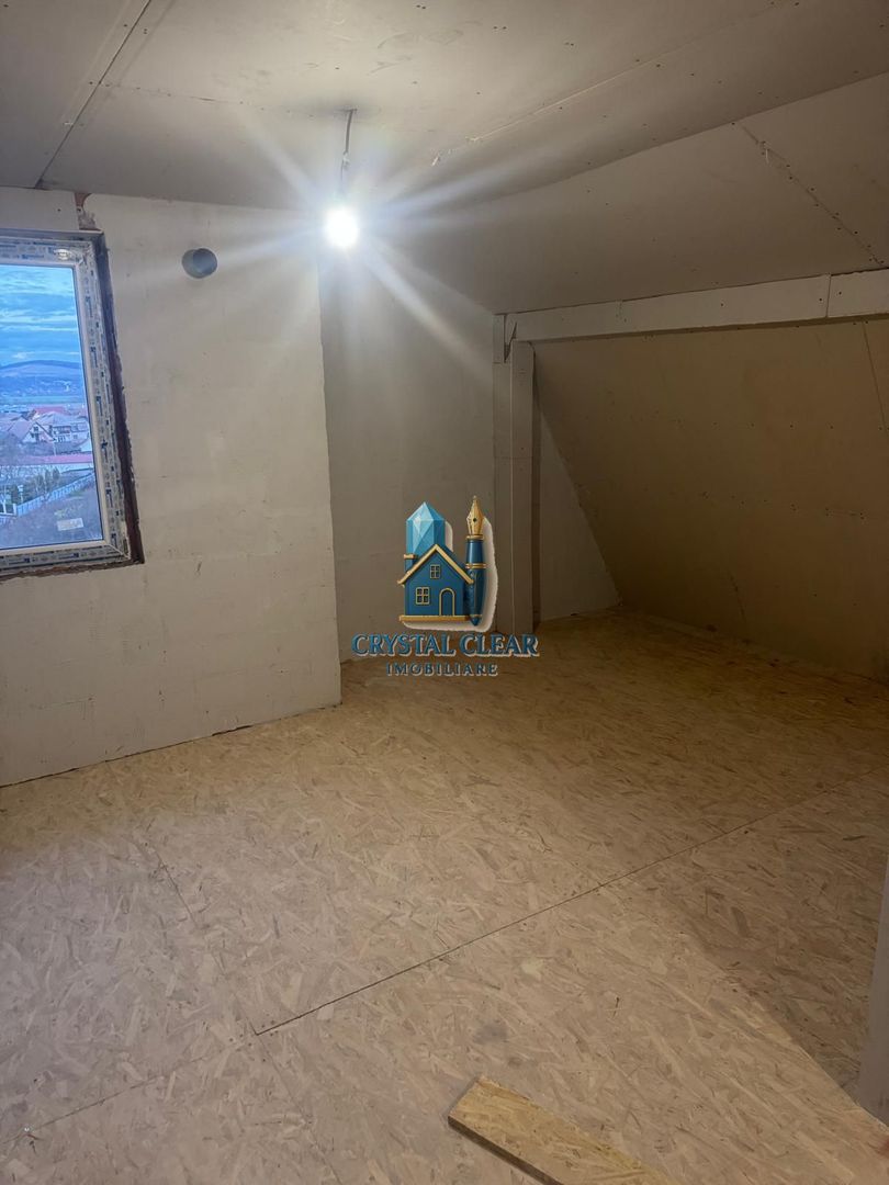 Apartament 3 camere - zona Sângeorgiu de Mureș - VÂNZARE sau SCHIMB - Poză 2