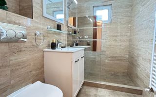 Apartament 3 camere amenajat modern centrala termica Galeriile Soveja - Poză 2