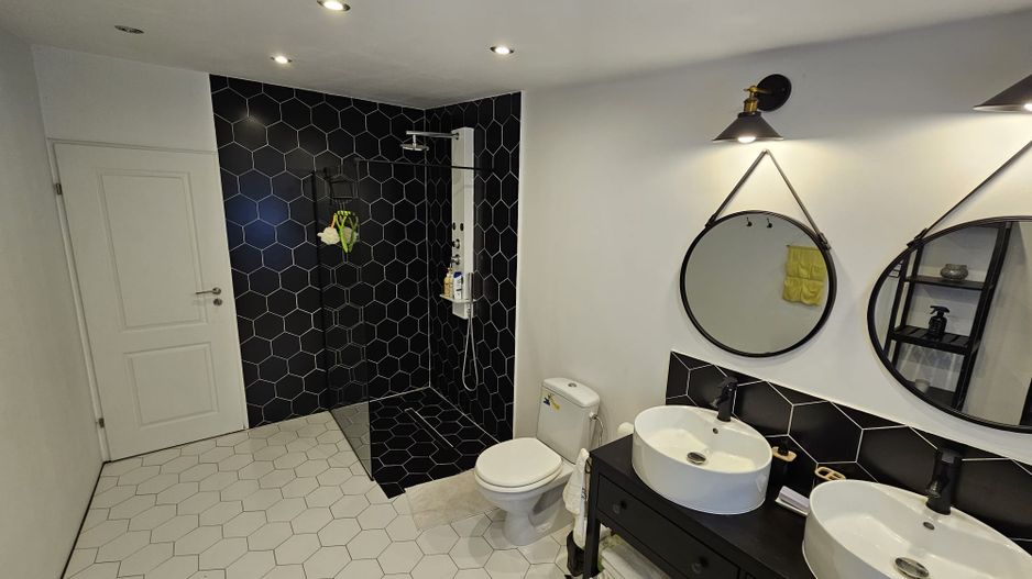 0 % comision, casa individuala 4 camere, 400 mp teren cartier Bulgaria - Poză 13
