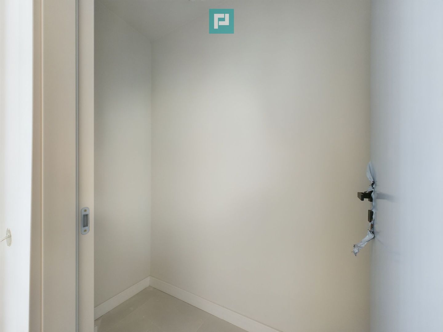 Apartament cu 2 Camere în zona de Nord - Poză 6