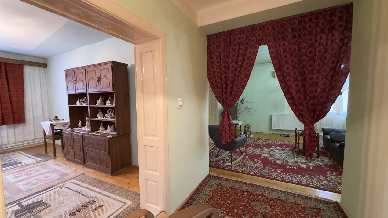 Casă 7 camere cu Teren 4.620 mp | Potențial pentru rezidență sau afacere | Carei - Poză 25