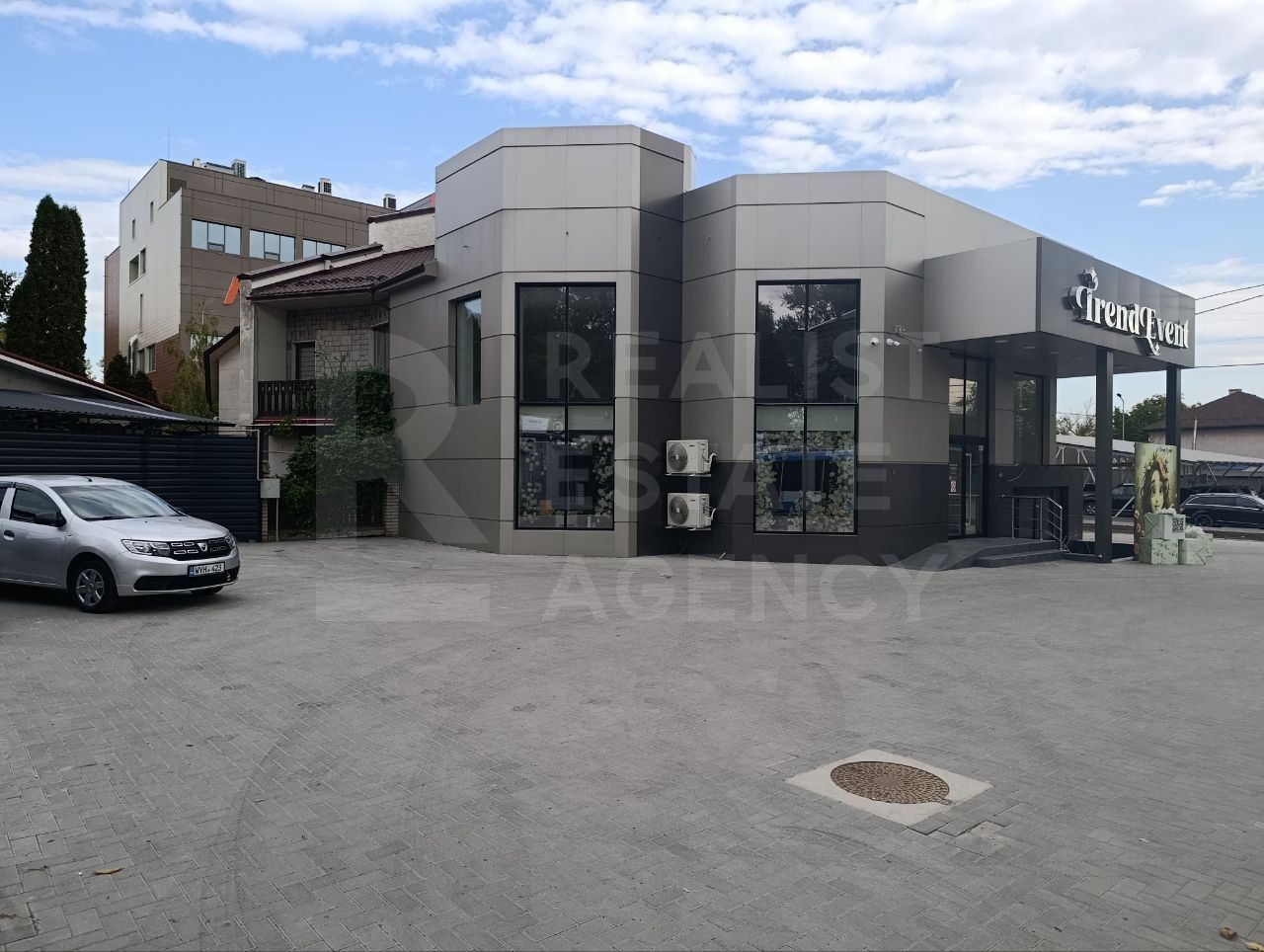 Vanzarea spațiului comercial 136 mp, str. Kiev, Bălți - Poză 2