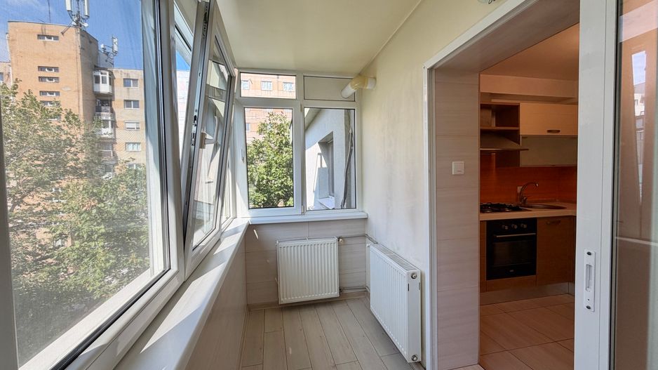 Apartament 3 camere decomandat – zona Teatrului Masca,/Bd. Uverturii - Poză 11