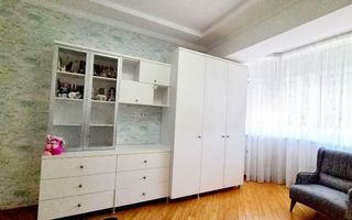 Chirei apartament 3 camere 83 mp, bd. Decebal, Botanica - Poză 5