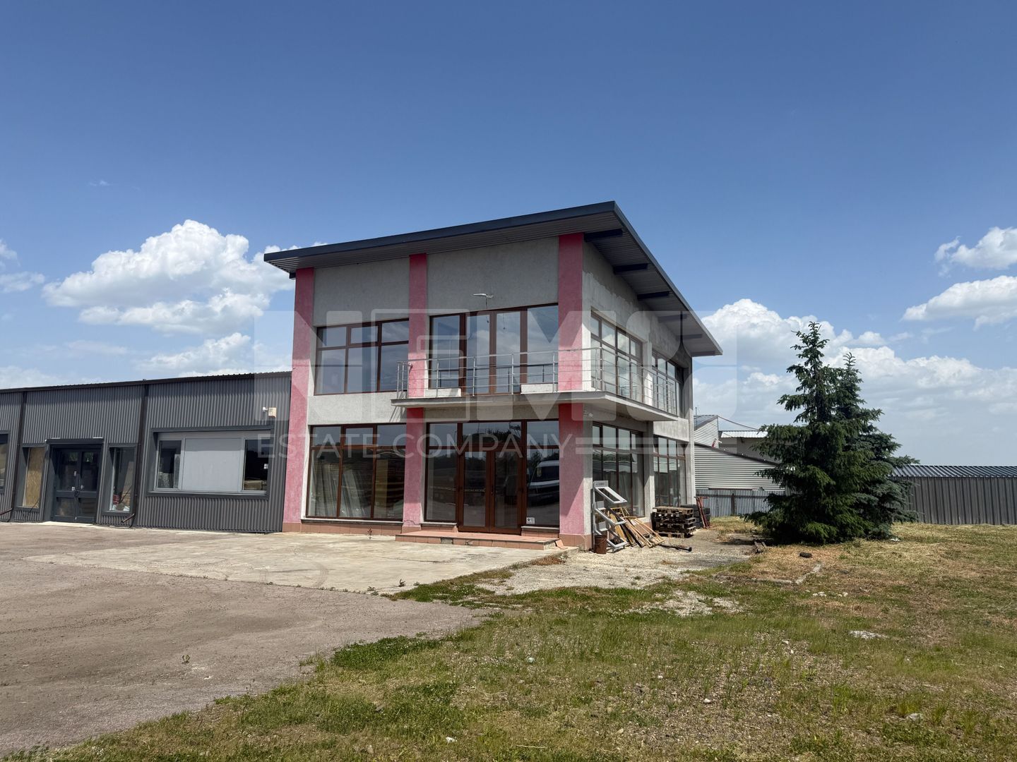 Hala + Birouri I Radauti I 804 mp I 291.900 euro - Poză 1