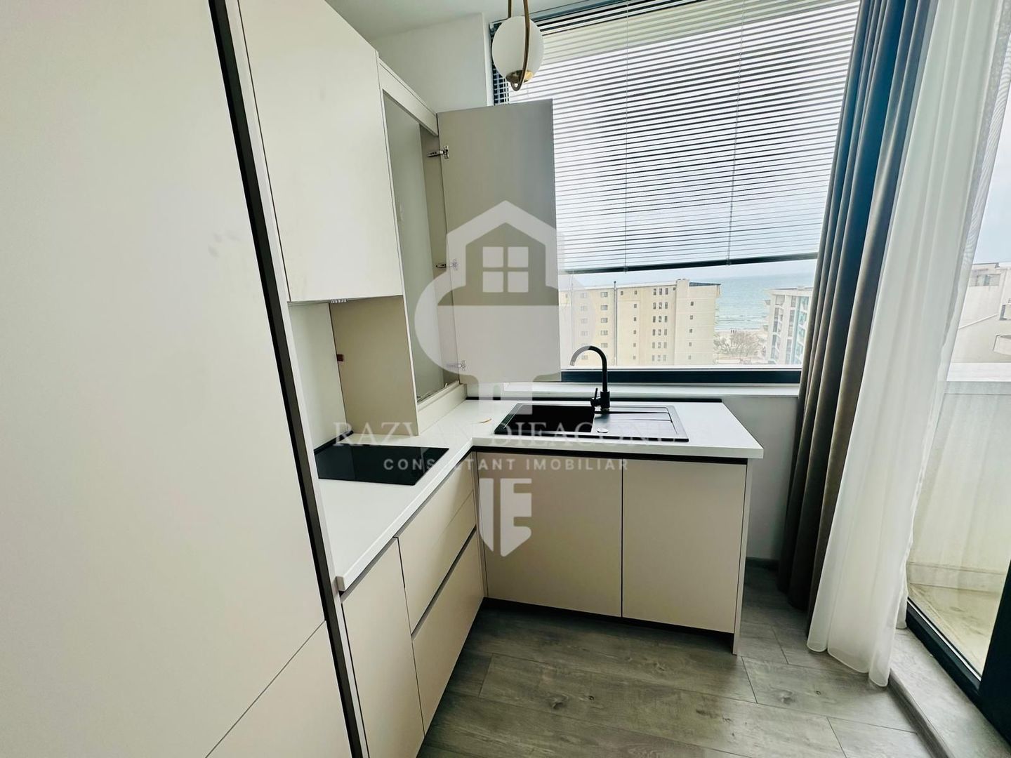 Studiouri de vânzare în Stefan Building Residence II – Mamaia Nord - Poză 6