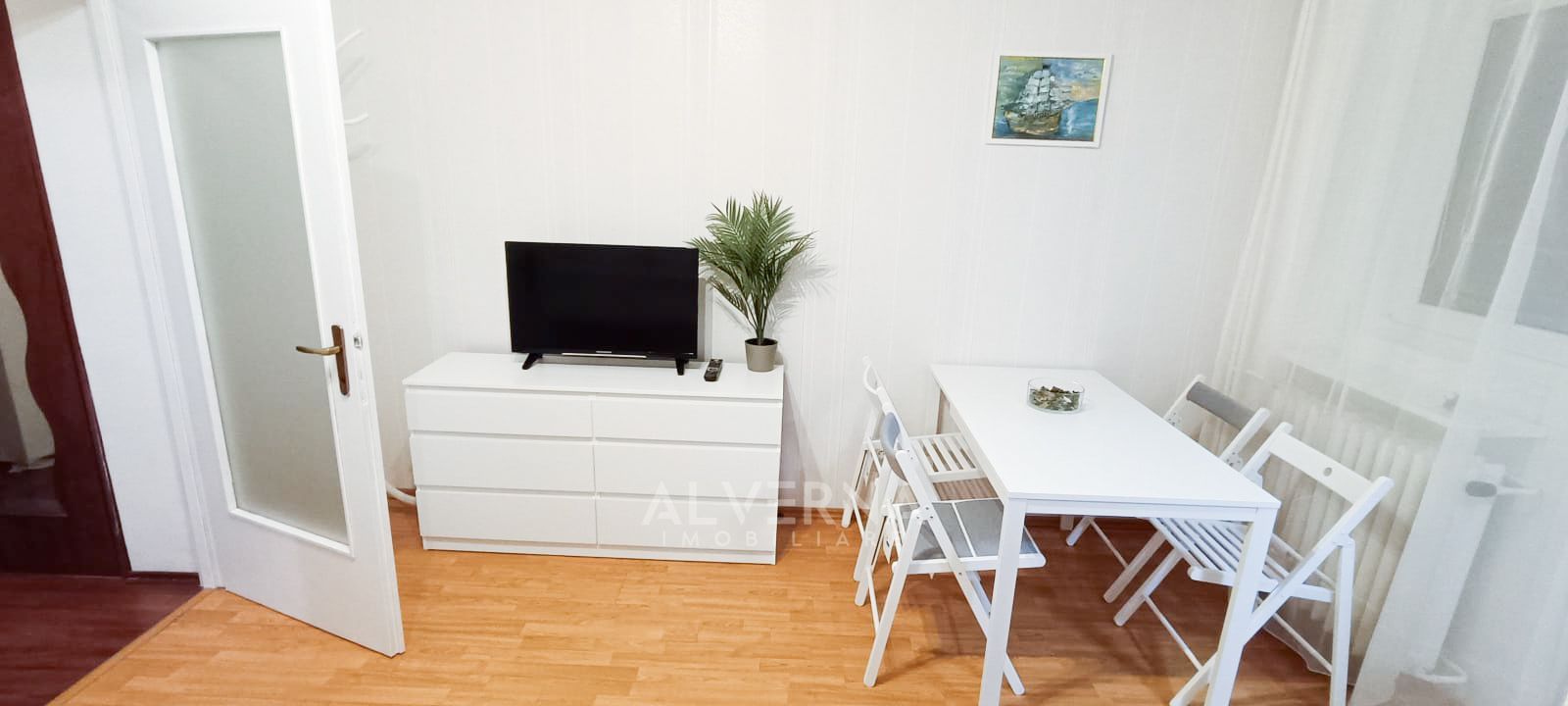 Garsoniera 28mp + balcon | Aer Conditionat | zona Dristor - Poză 4