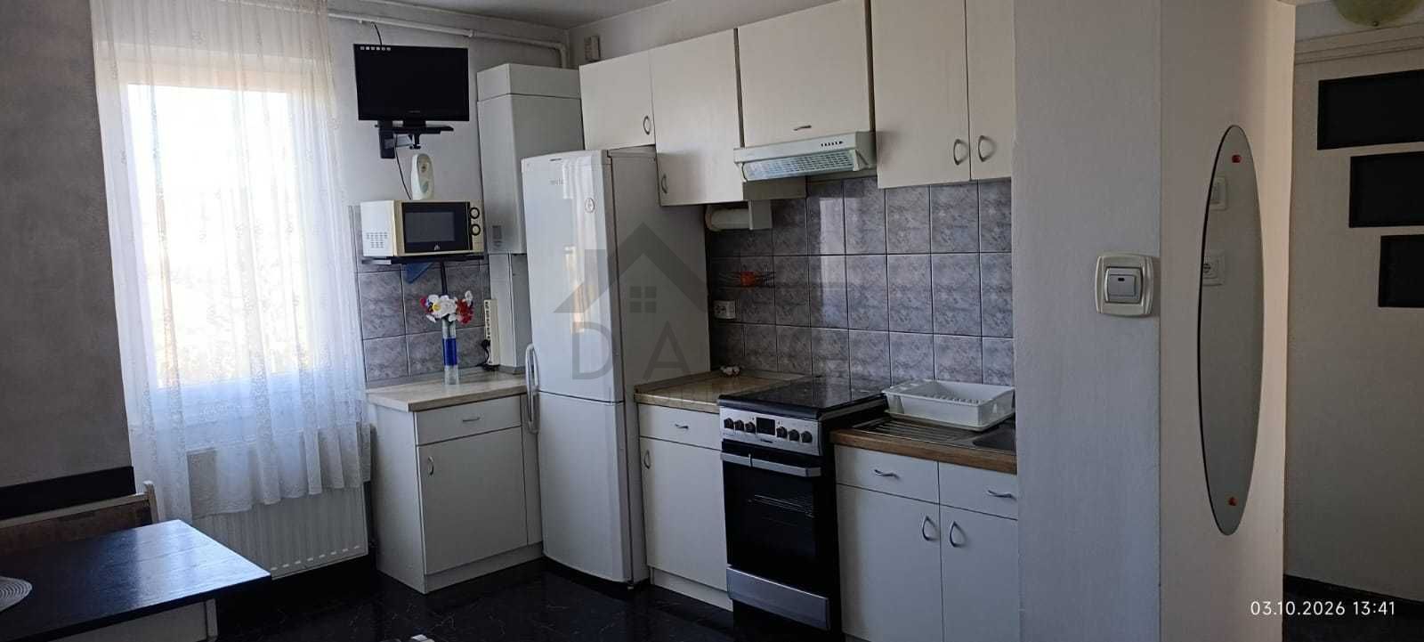 Apartament 2 camere zona Pandurilor + garaj construit cu autorizatie - Poză 1