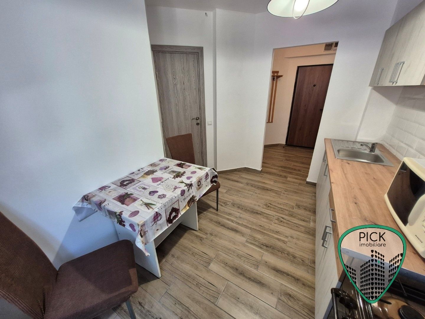 P 4252 - Apartament cu 3 camere în Târgu Mureș, Tudor, zona Pedagogic - Poză 6