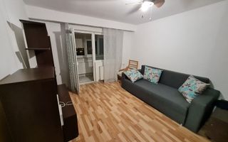 Apartament 2 camere, Etaj Intermediar,  Zona Parc Cetate - Poză 1