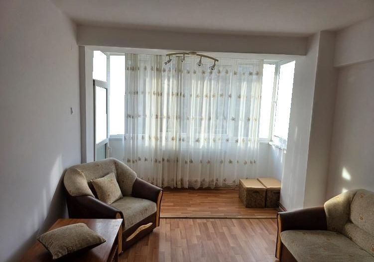 Apartament luminos, balcon generos și orientare vestică, Grigorescu. - Poză 2