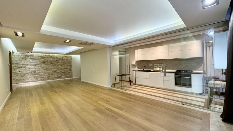 Apartament la parter,lux,spatios+terasa aflat in Aviatiei-Baneasa - Poză 4