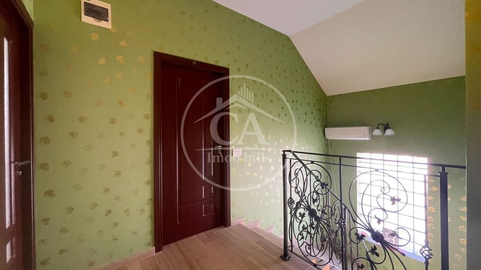 Casa de vanzare cu 4 camere in Oșorhei, Bihor - Poză 19
