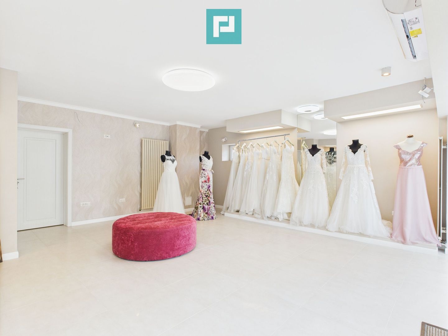 Spațiu modern cu acces stradal în zona circulată - Poză 11