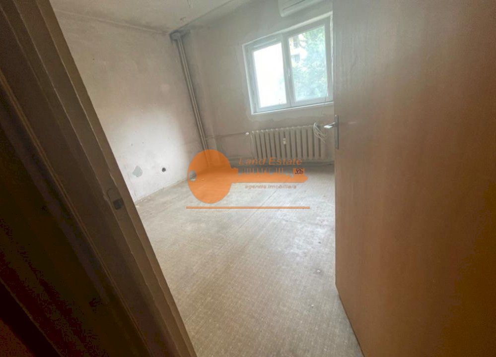 4 camere Stefan cel Mare ( bloc 1980 ) - Poză 5