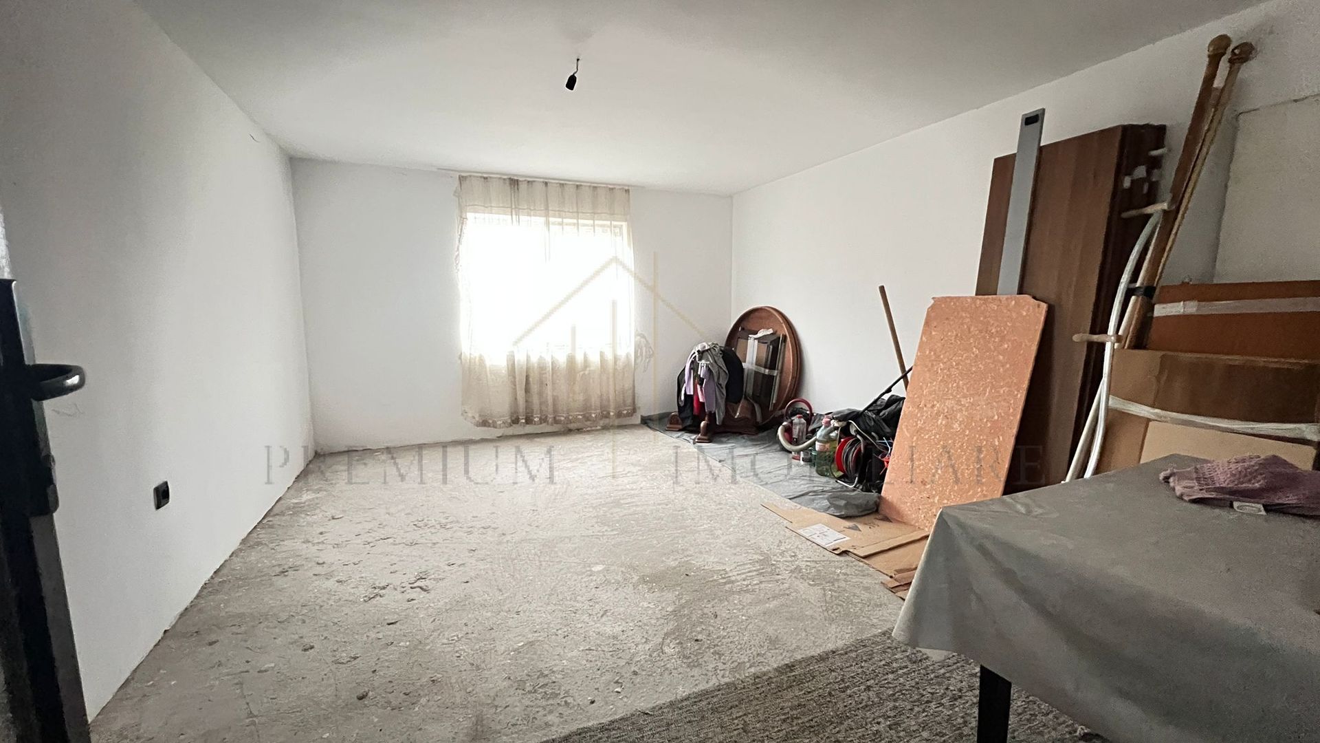 Casa de vanzare in Onesti - Poză 7