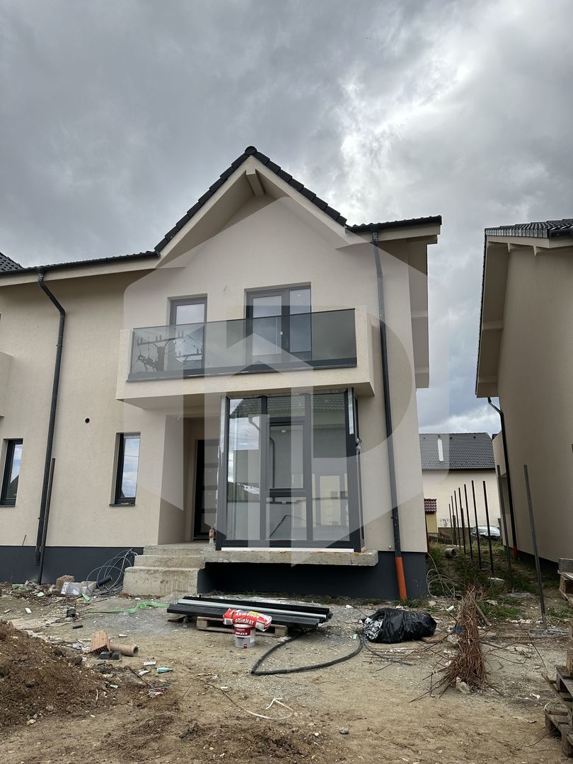 Cristian | Duplex |118mpu+ Mansarda amenajata | La Cheie| 158mp Teren - Poză 5