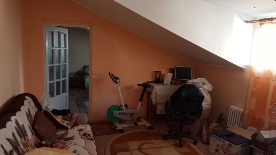 BRASADAS vinde casa cu mansardâ pe Strada Rodnei - Poză 8