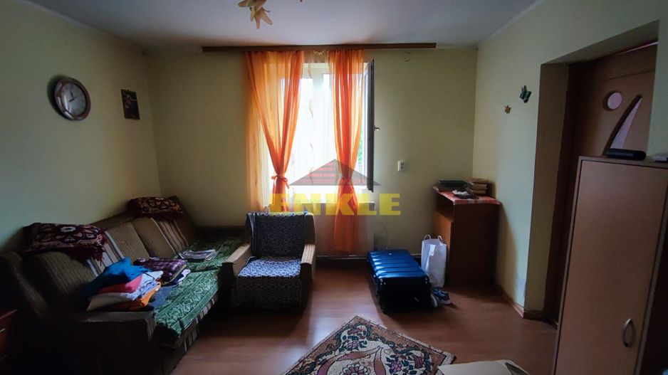 De vanzare casa in Ripiceni - Poză 3