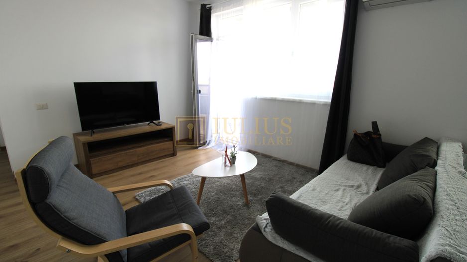 Vedere panoramica; loc parcare inclus; 2 bai/2dormitoare. - Poză 4