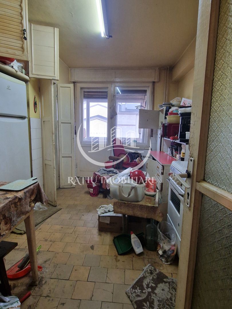 Apartament 4 camere | Ascensor | Centru Civic | 112 mp Utili | Oradea. - Poză 4