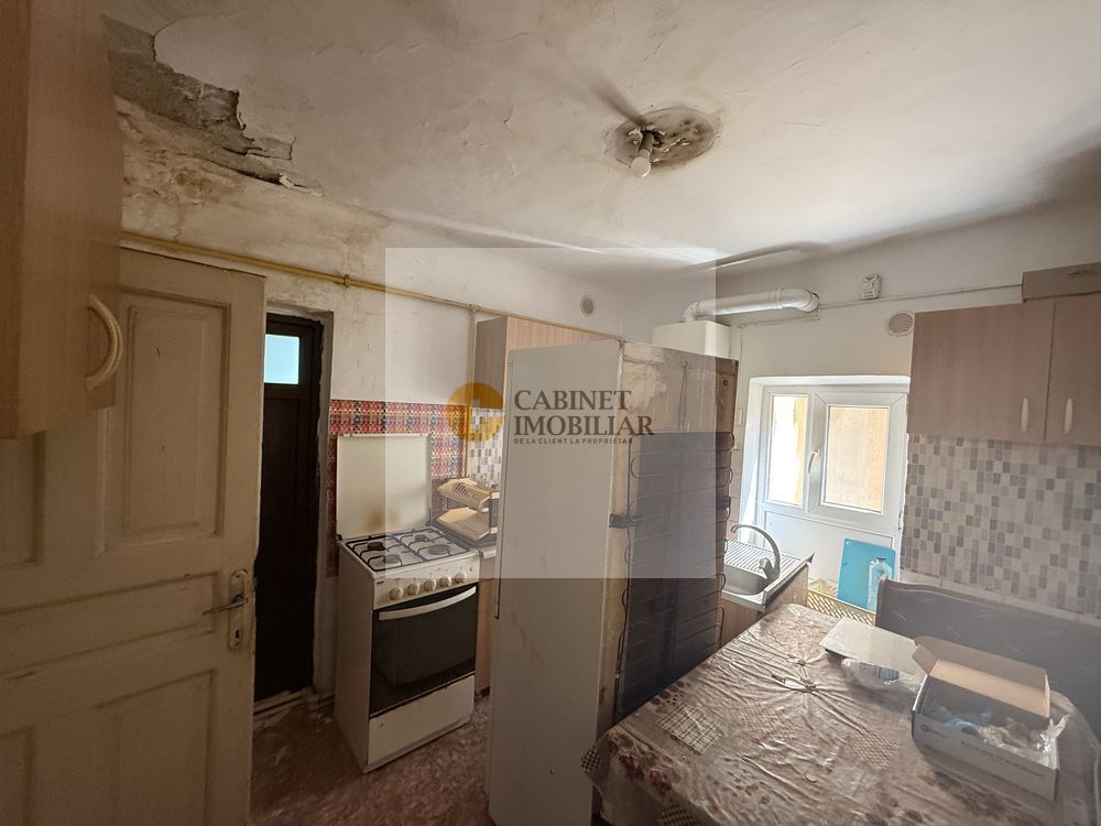 3 camere in vila I Calea Plevnei I Necesita renovare I Etaj 2 - Poză 11