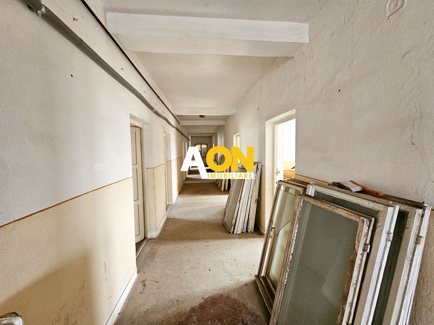 Spațiu Birouri, 180 mp utili, Etaj 1, Ampoi 3, cu 9 Incăperi + 2 Băi - Poză 8