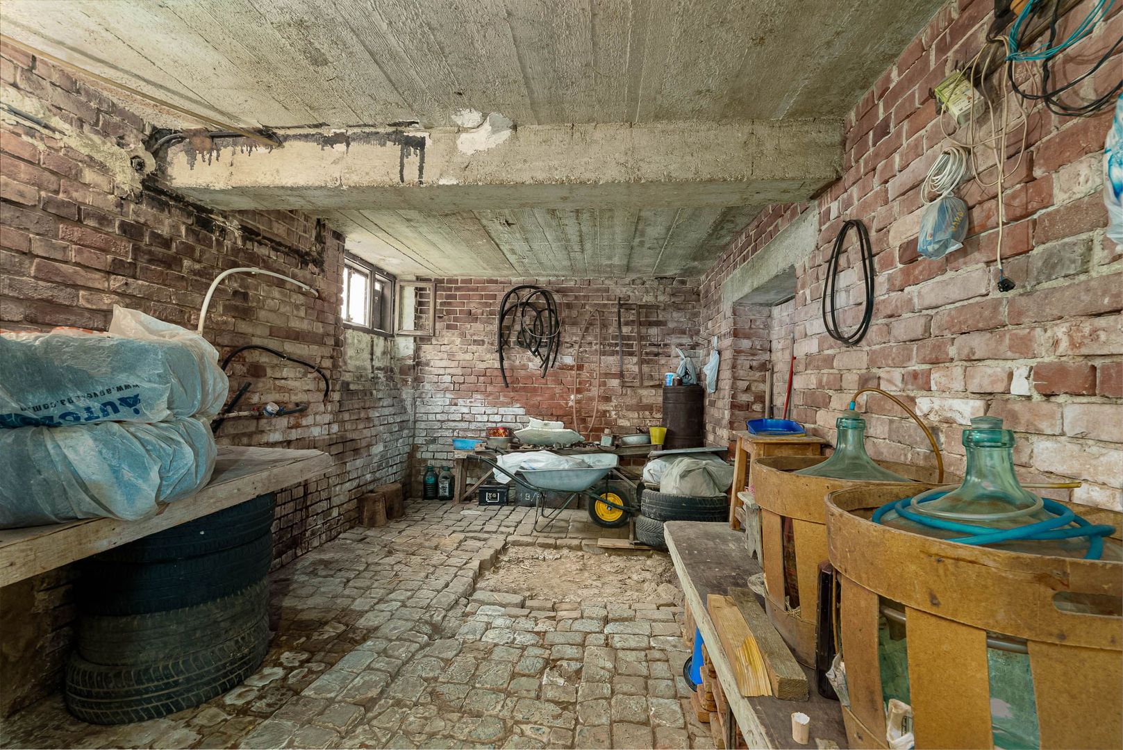 FERDINAND - Oborul Nou | Casa individuala 276mp teren| Renovare facila - Poză 26