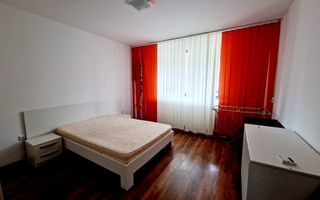 Apartament cu 3 camere decomandate, Cetate - Poză 3