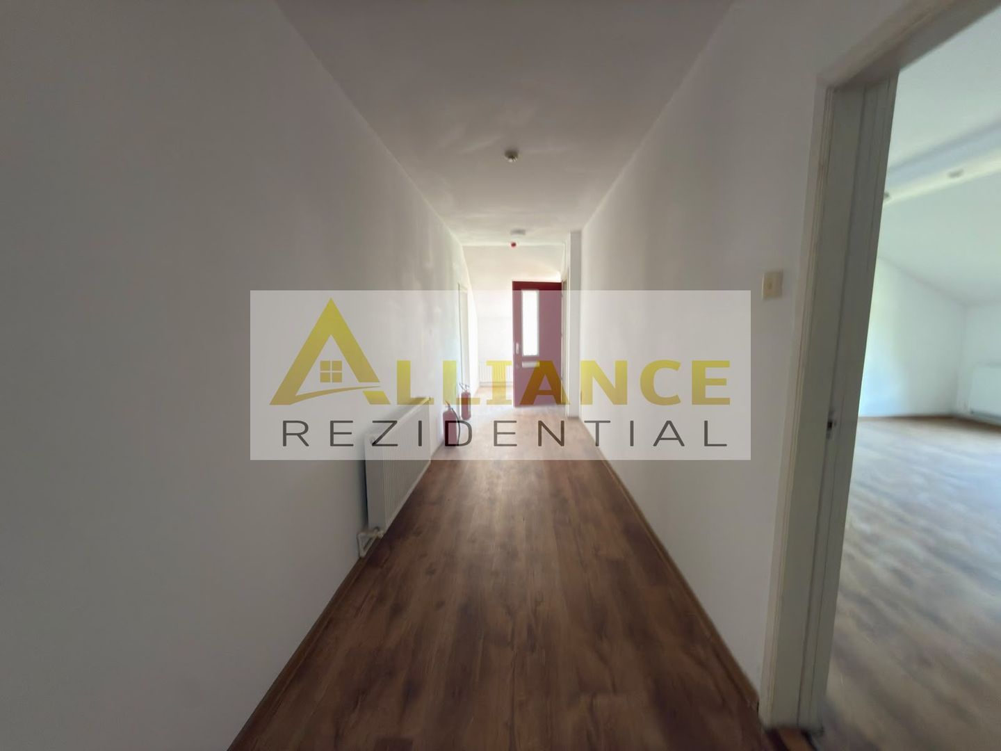 Casa individuala de vanzare in Catelu - 14 camere - teren 1550 mp - Poză 18