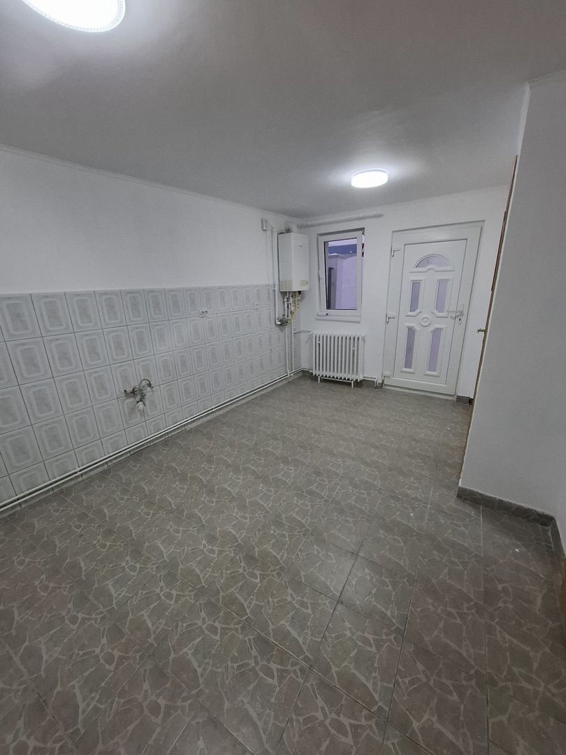 BRASADAS vinde casa individuala RENOVATA 2 cam zona Closca. - Poză 7