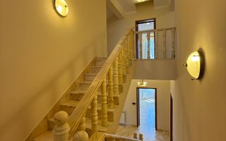 Vila 9 camere cu piscina si teren de 1.000 mp - Poză 14