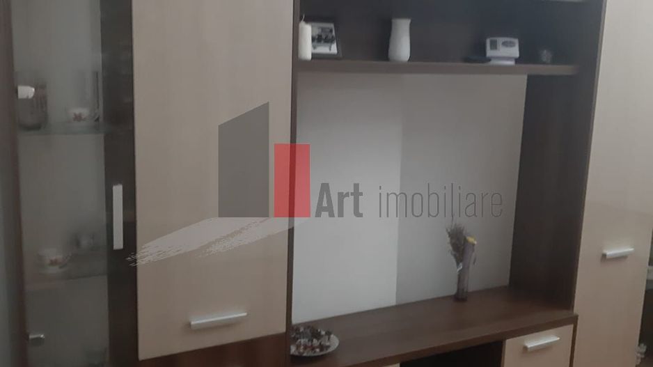 APARTAMENT 2 CAMERE  DRUMUL SARII - Poză 6