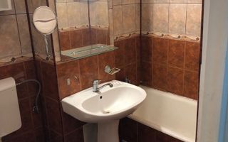 Garsoniera  Rovine, etaj 3/4 - 71 000 Euro - Poză 5