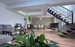 Casa cu garaj in Dumbravita - Poză 1