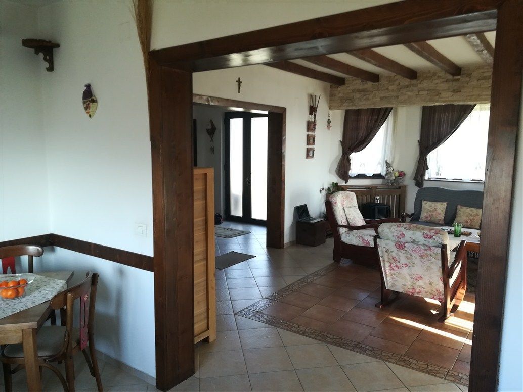 De vanzare! Casa frumoasa in Salicea - Poză 4