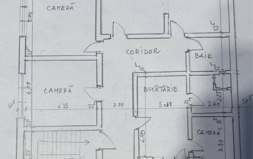 BRASADAS vinde ap 5 cam etaj 1 in casa cu etaj centru vechi. - Poză 4