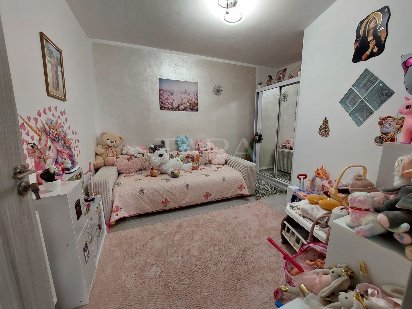 Apartament cu 3 camere, 2 balcoane și parcare, zona Floresti. - Poză 5