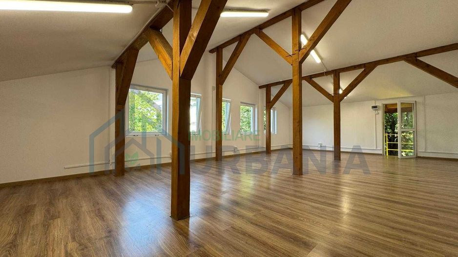 Spațiu comercial/birou în zona Palas, Str. Smârdan, 150 mp utili, liber, renovat, acte la zi - Poză 1