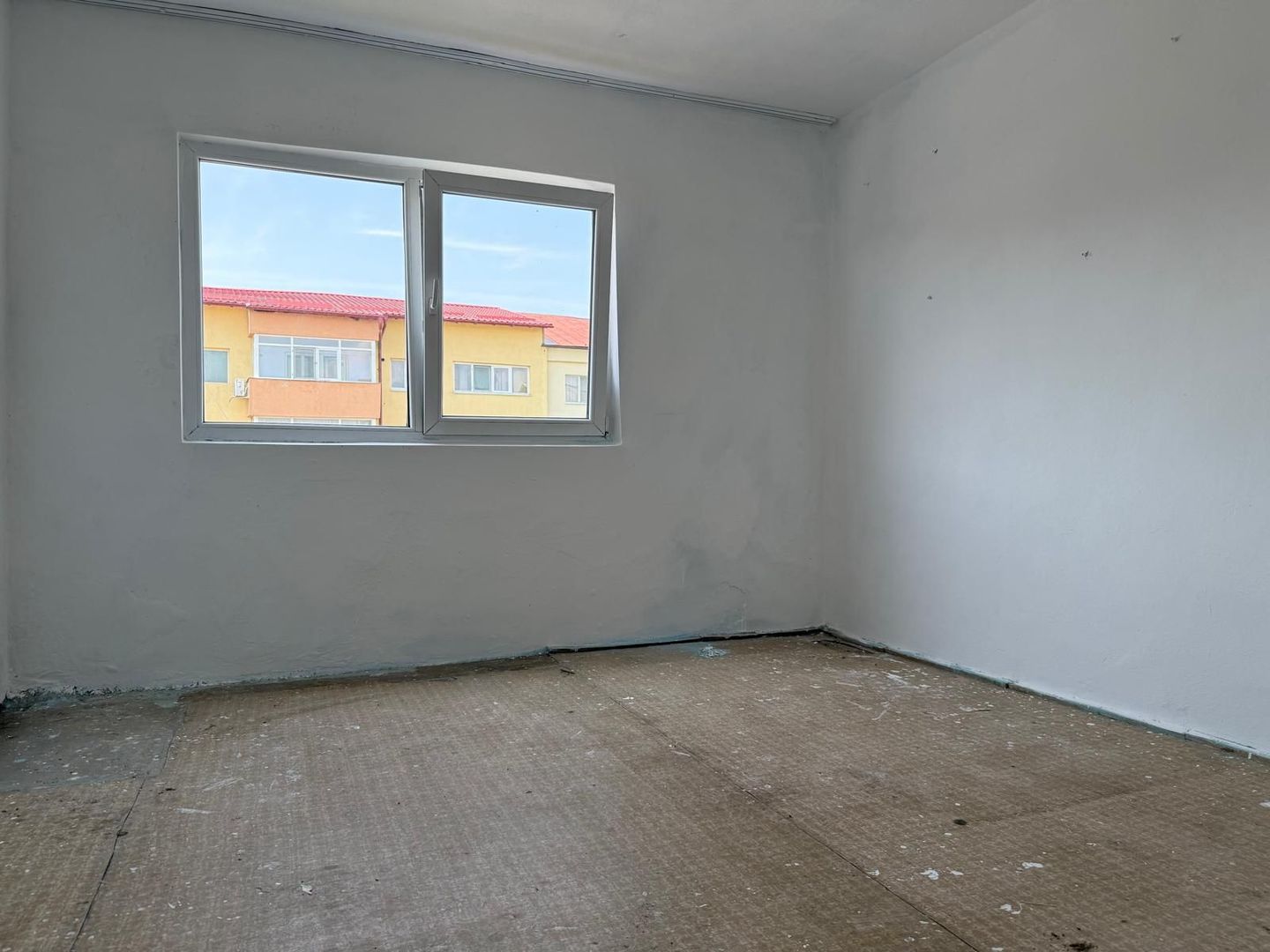 Apartament 3 camere decomandat – Micro 11, lângă Colegiul Cantacuzino - Poză 5