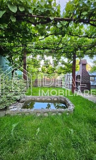 Casă individuala cu 5 camere garaj și pivnita in Turnisor - Poză 8