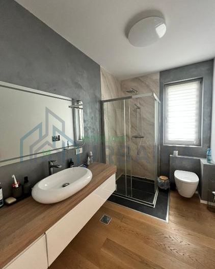 Apartament 3 camere, zonă Păcurari (reper Alpha Bank), parcare și boxă, 2 băi - Poză 2