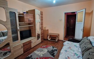 Garsoniera 24 mp Alexandru cel Bun Posta 250 euro - Poză 1