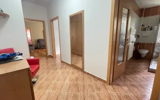 Apartament frumos in  zona Prefectura-Medicina - Poză 27