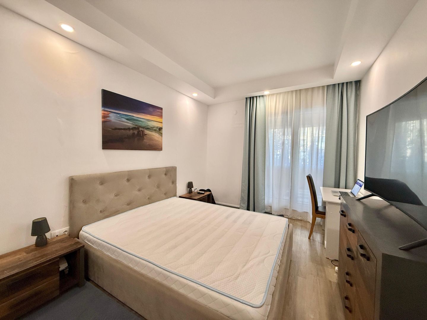COSMOPOLIS - Apartament cu 2 camere tip studio, mobilat si utilat. - Poză 10