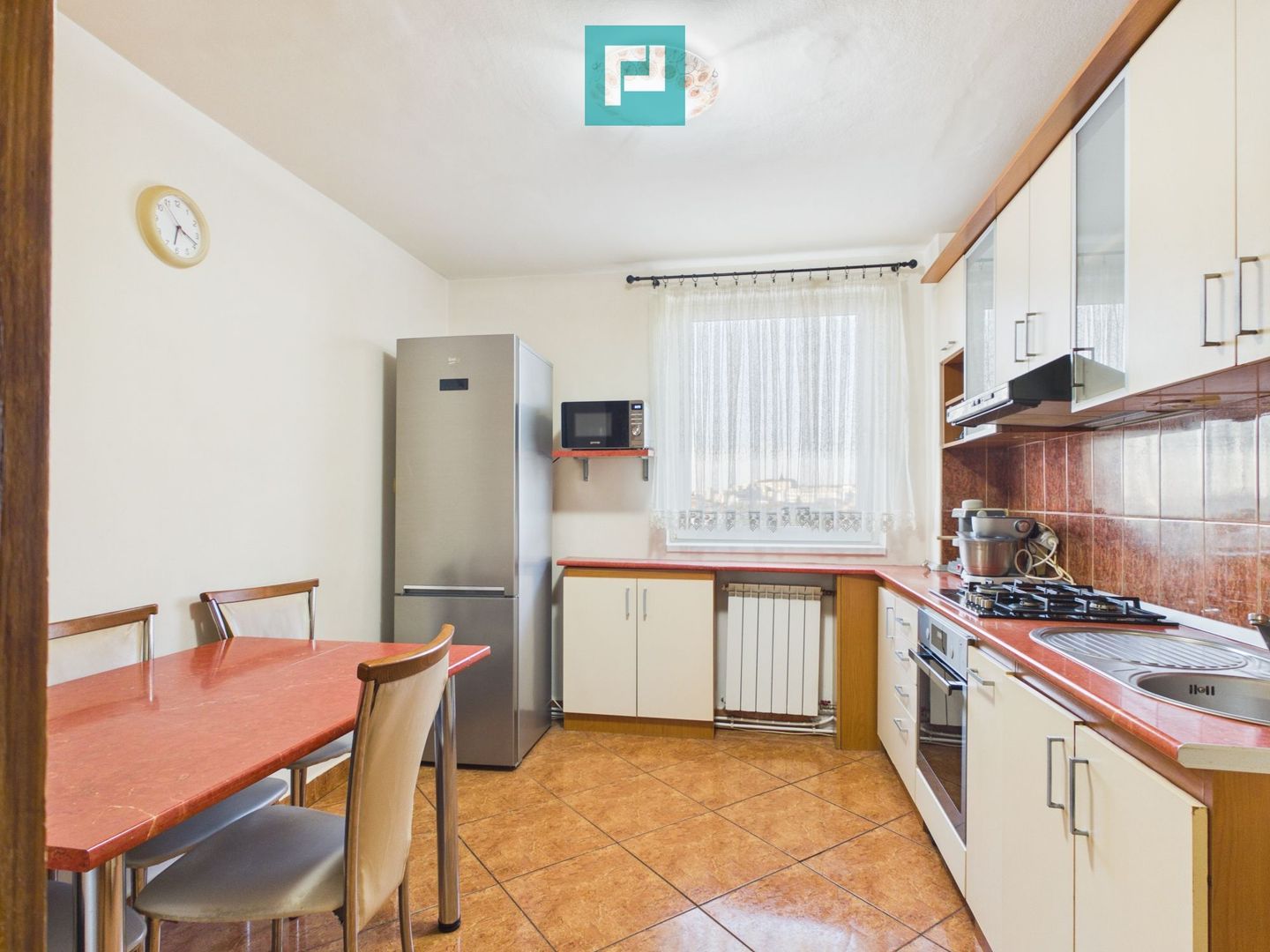 Apartament 3 camere de inchiriat - 360 €/lună - Poză 8