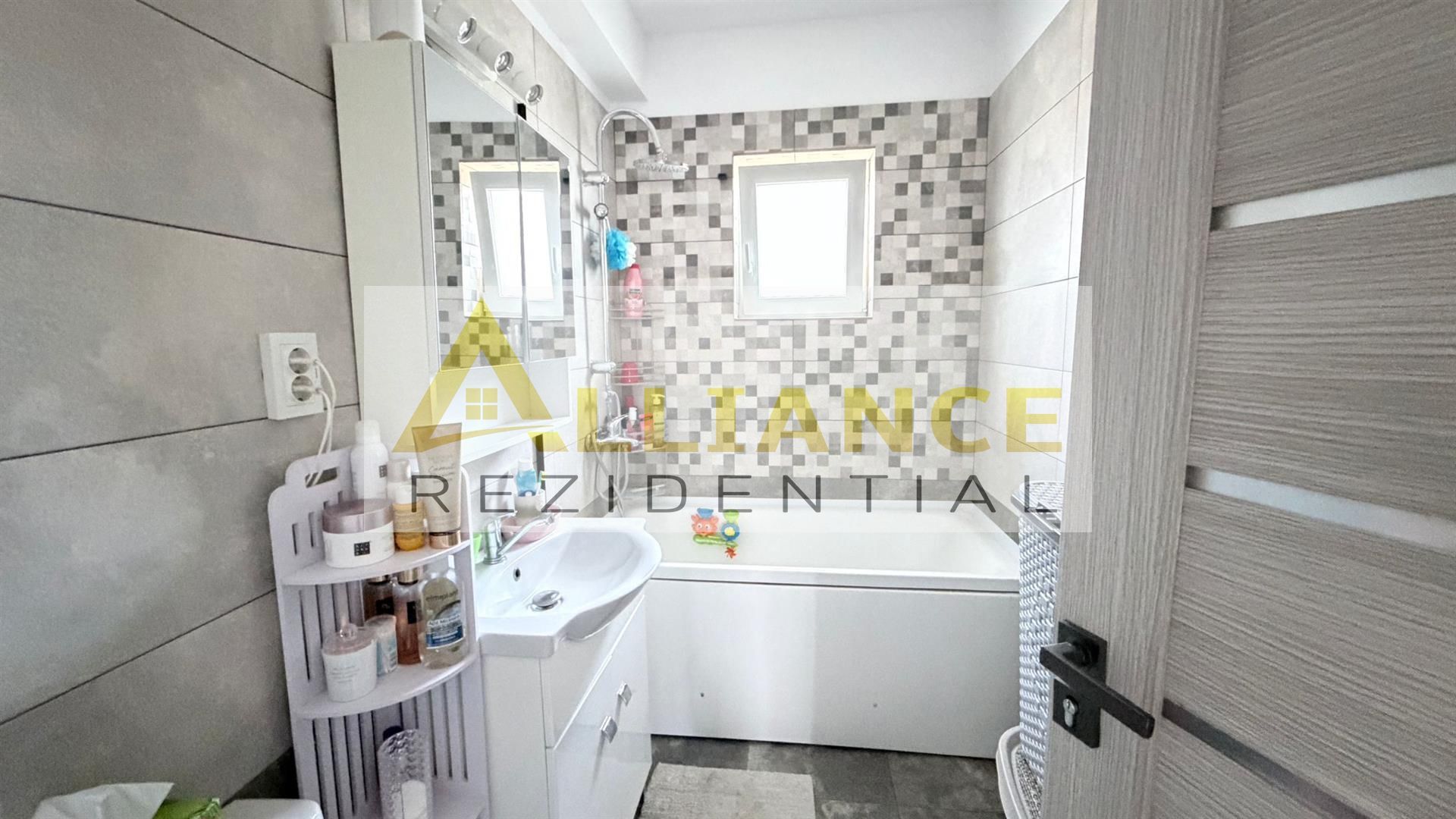 Casa Individuala - 3 camere - 1 baie - 260mp teren - Poză 7